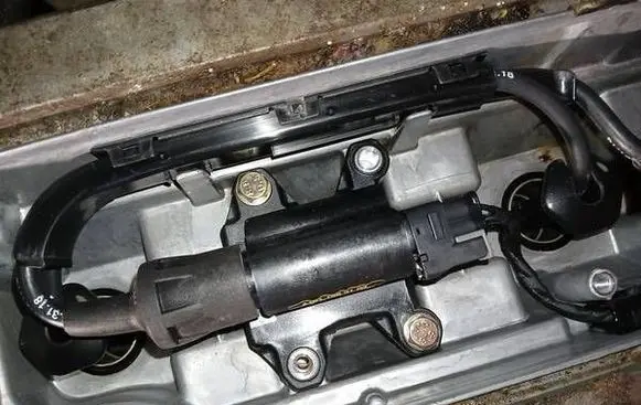 SsangYong Actyon High voltage ignition coil A1611583103
