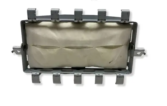 Nissan Leaf I (ZE0) Passenger airbag NK70S1A11 BAMPT11696
