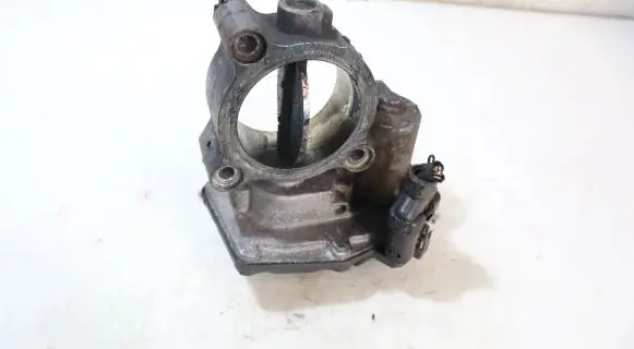 BMW 6 F12 F13 Throttle body valve 