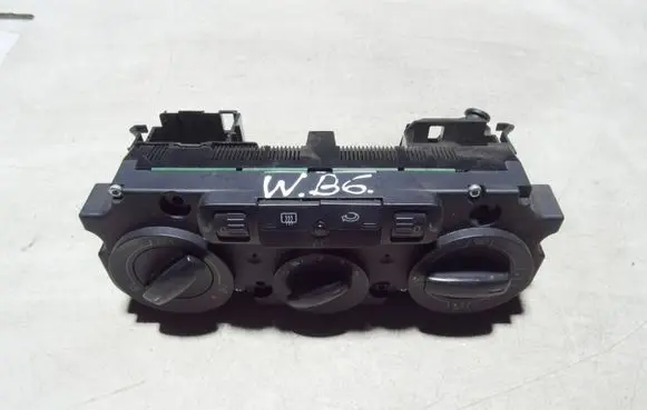 Volkswagen PASSAT B6 Climate control unit 3C2820045A 5HB00932827