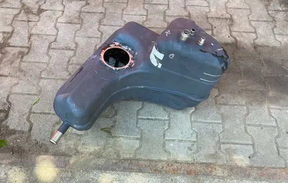 Audi R8 42 Fuel tank 4S8201022H