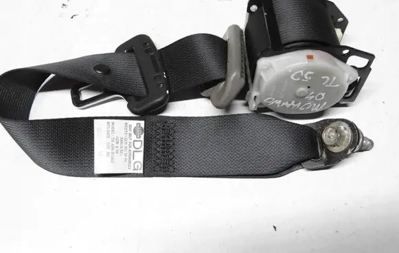 Nissan Murano Z50 Seat belt trim TKAB0EG412