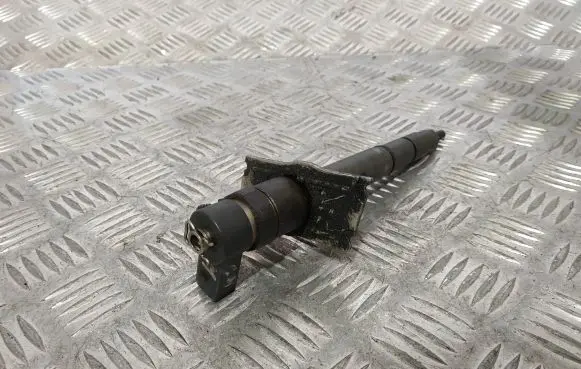 Fuel injector
