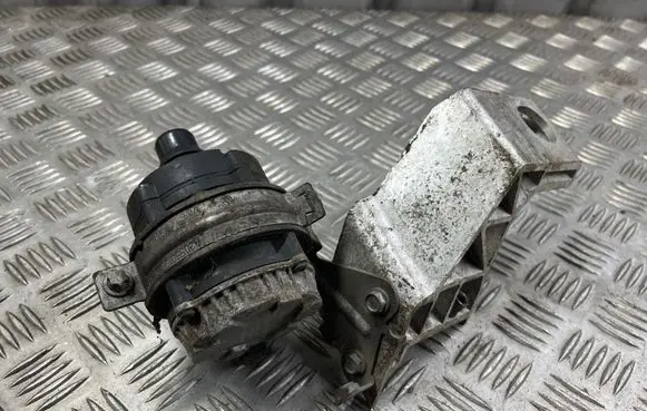 Mercedes-Benz GLC C253 Electric auxiliary coolant/water pump A0005002686 0392024059