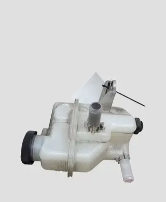 Toyota Yaris Brake fluid reservoir