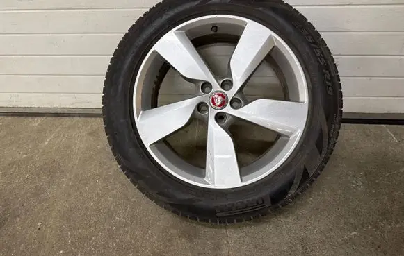 Jaguar E-Pace R19 alloy rim J9C3DASS