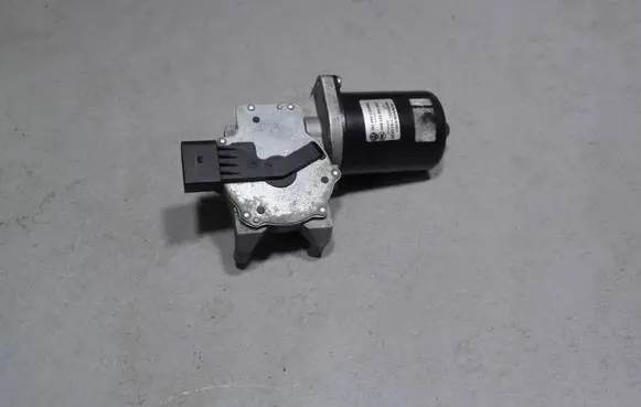 Volkswagen Caddy Wiper motor 2K1955119C