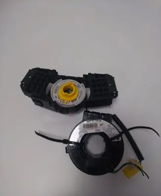 Steering wheel axle set