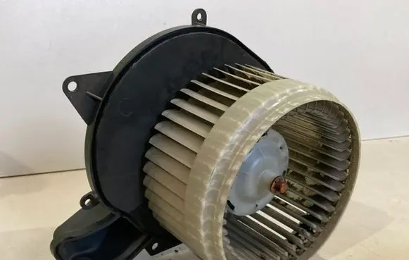 Chrysler 300 - 300C Heater fan/blower 9405315