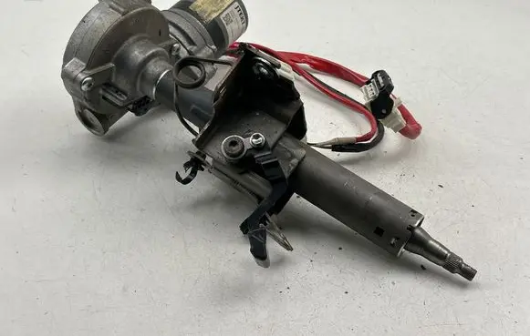 Toyota Avensis T270 Electric power steering pump 4525005691 SPW53130 17230430