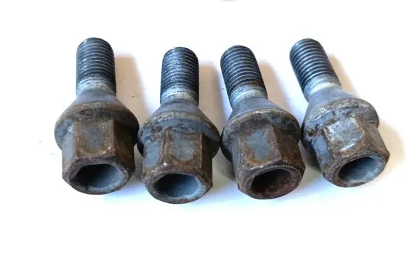 Renault Captur Nuts/bolts 