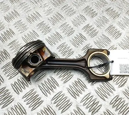BMW 3 F30 F35 F31 Piston 7621253 7601181