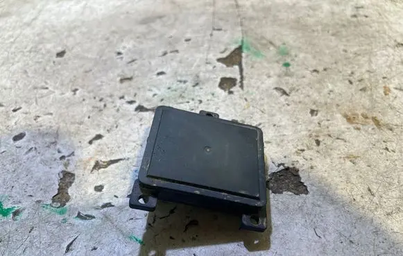 Mercedes-Benz GLC C254 Distronic sensor radar A0009006647 2022LL8643 0203305958