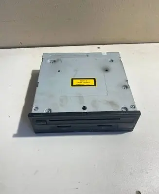 Audi A6 S6 C6 4F CD/DVD changer 4E0035666D 4E0035666C