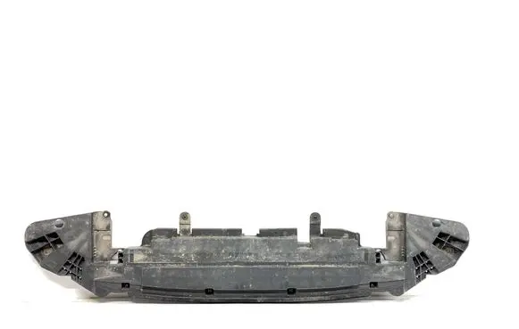 Toyota Camry VIII XV70 Engine splash shield/under tray 5261833110 5261833060