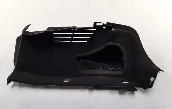 Audi A5 Tailgate/boot cover trim set 8W6863880A