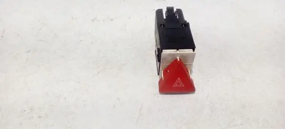 Volkswagen PASSAT B6 Hazard light switch 3C0953509