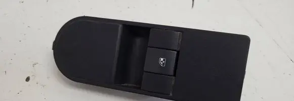 Opel Zafira B Electric window control switch 13197132 LK03459160 93162821