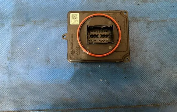 Audi A5 LED ballast control module 4K0941572D