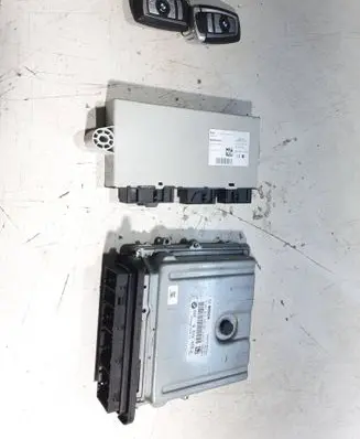 BMW 7 F01 F02 F03 F04 Engine ECU kit and lock set 8572455 0281019432 030276614
