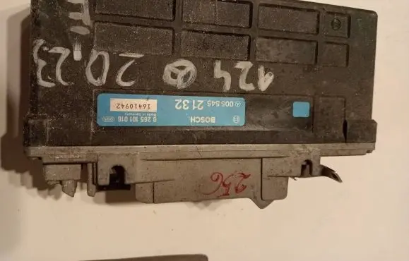 Mercedes-Benz E W124 ABS control unit/module 0055452132