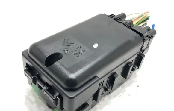 Fuse box set