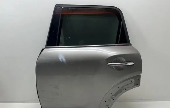 Rear door