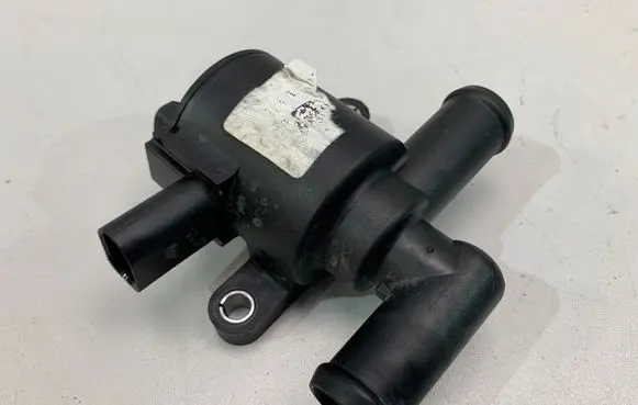 Audi A8 S8 D5 Electric auxiliary coolant/water pump 5Q0906457K
