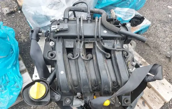 Dacia Sandero II Engine D4FF732