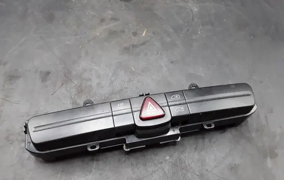 Volkswagen Crafter Hazard light switch 9065454107 3368120105