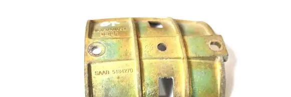 Rear door exterior handle/bracket