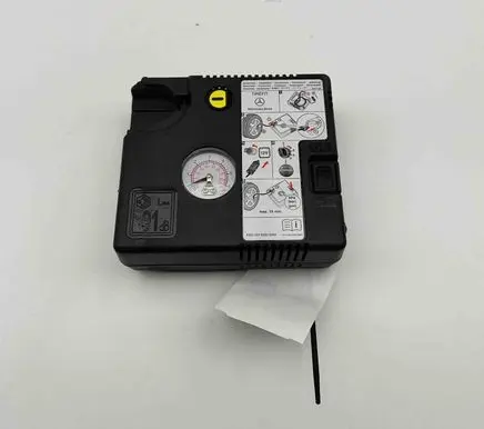 Mercedes-Benz E W213 Tire air pump compressor A2135843500 A0005838200