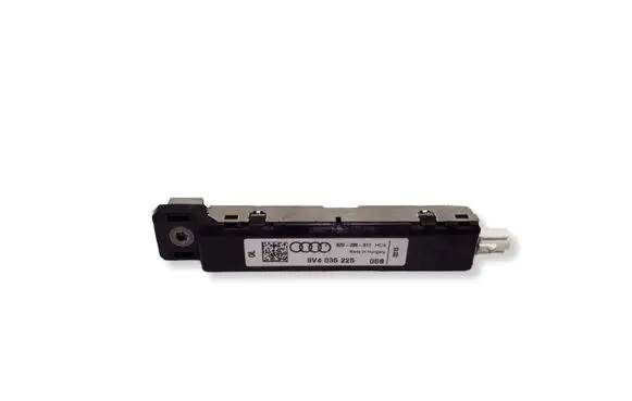 Audi A3 S3 8V Aerial antenna amplifier 8V4035225