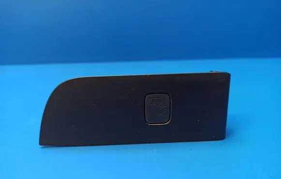 Land Rover Discovery 5 Central locking switch button JPLA14E369AB KY32237B67A