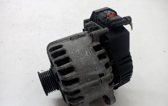 Peugeot 3008 II Generator/alternator 9826550280