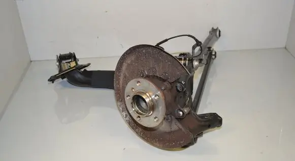 BMW 1 F40 Rear wheel hub 6876645 33406891924 6891924