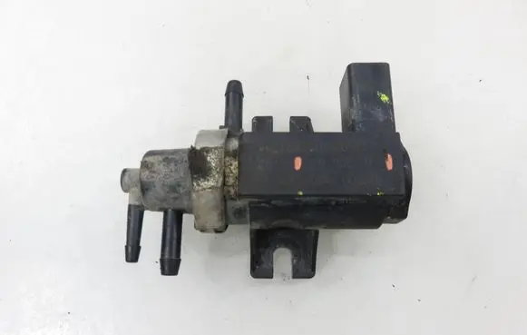Volkswagen Sharan Valve vacuum 1J0906627
