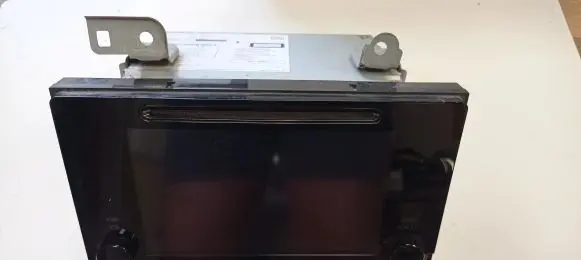 Toyota Sienna XL30 III Radio/CD/DVD/GPS head unit 8610008061 CNCT15N07X