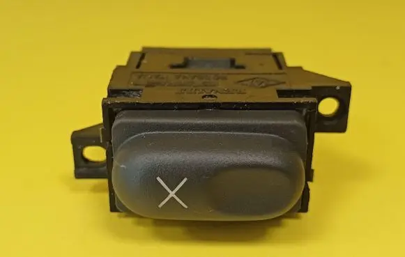 Renault Espace III Central locking switch button 