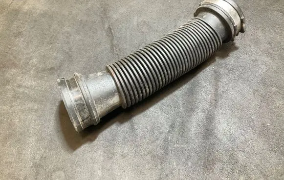 Nissan NV200 Air intake hose/pipe 8200721179