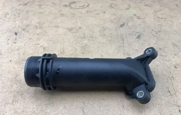 BMW X3 F25 Engine coolant pipe/hose 11127810707