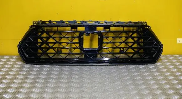 Honda Accord X Front bumper upper radiator grill 71202-30A00