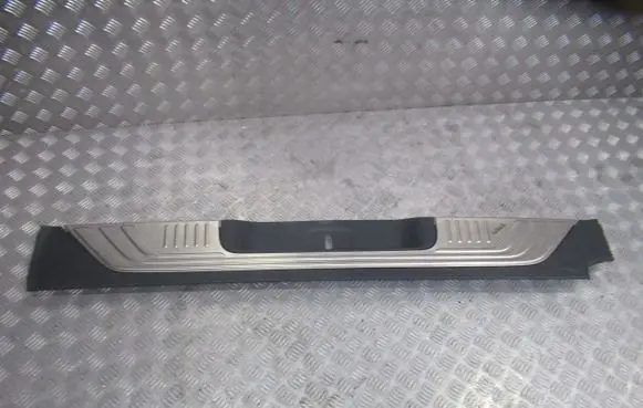 Mercedes-Benz Metris W447 side skirts sill cover A4476940328
