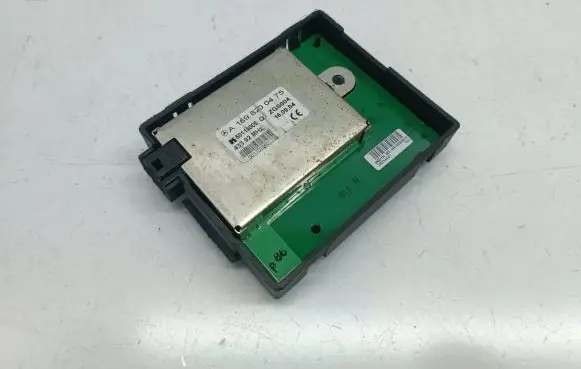 Mercedes-Benz A W169 Antenna control unit A1698200475 50110009 1698200475