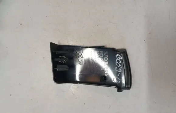 Volvo XC60 Seat belt trim 30721201