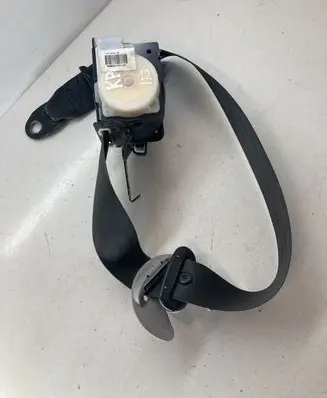 KIA Sportage Front seatbelt 8881U3U210