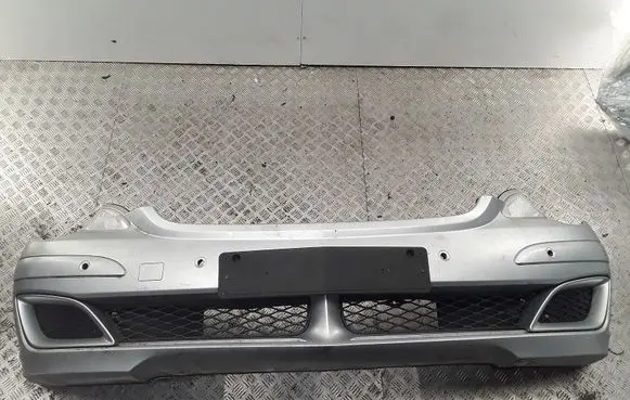 Mercedes-Benz R W251 Front bumper A2518850065