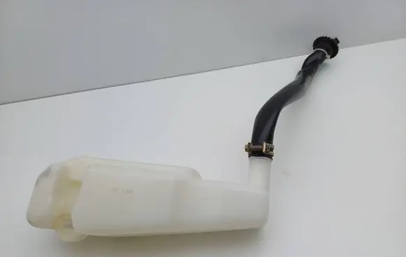 Ford Probe Windshield washer fluid reservoir/tank 