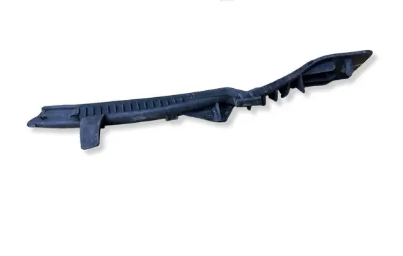 Nissan Juke I F15 Fender end trim 668951KK0A