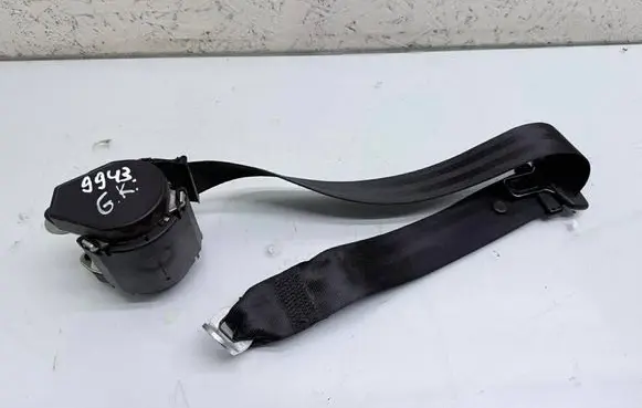 Audi Q5 SQ5 Rear seatbelt 8R0857805G
